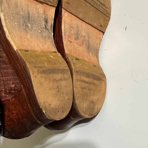 Brown Leather Women's Clogs - Picture 9 of 16